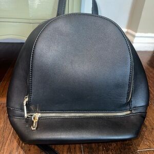 GUSSACI Sleek Mini Black Backpack for Women